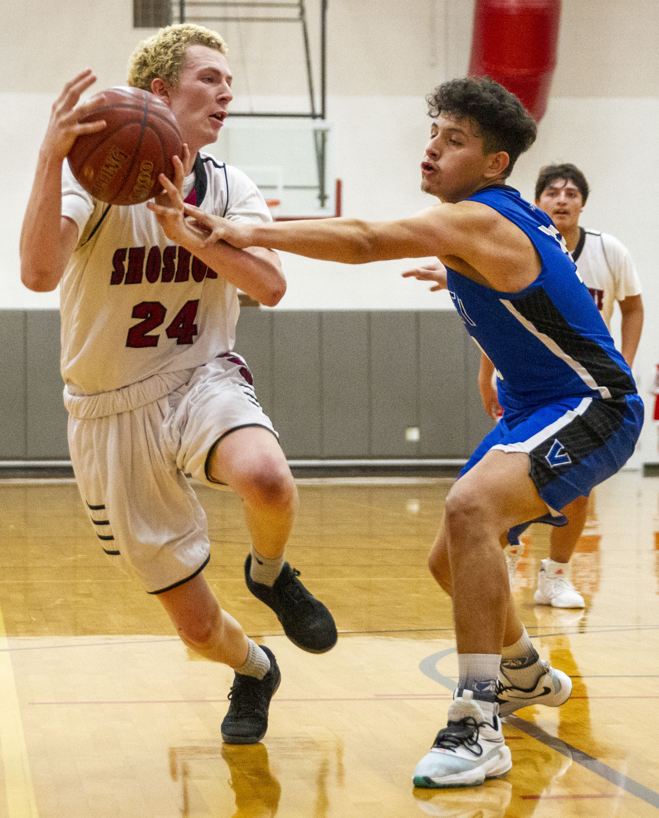 Shoshone plays Valley